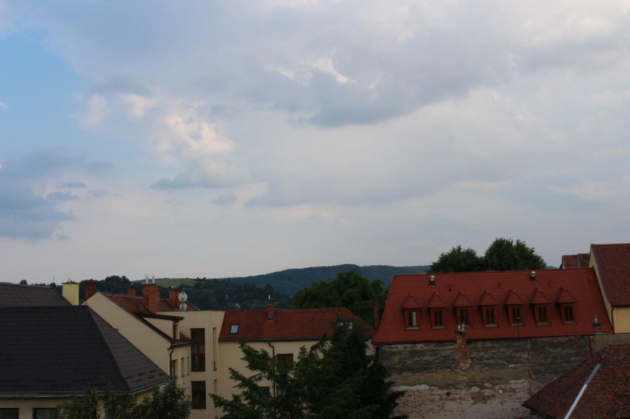 Centrum Apartman S- Dom Bardejov Dış mekan fotoğraf