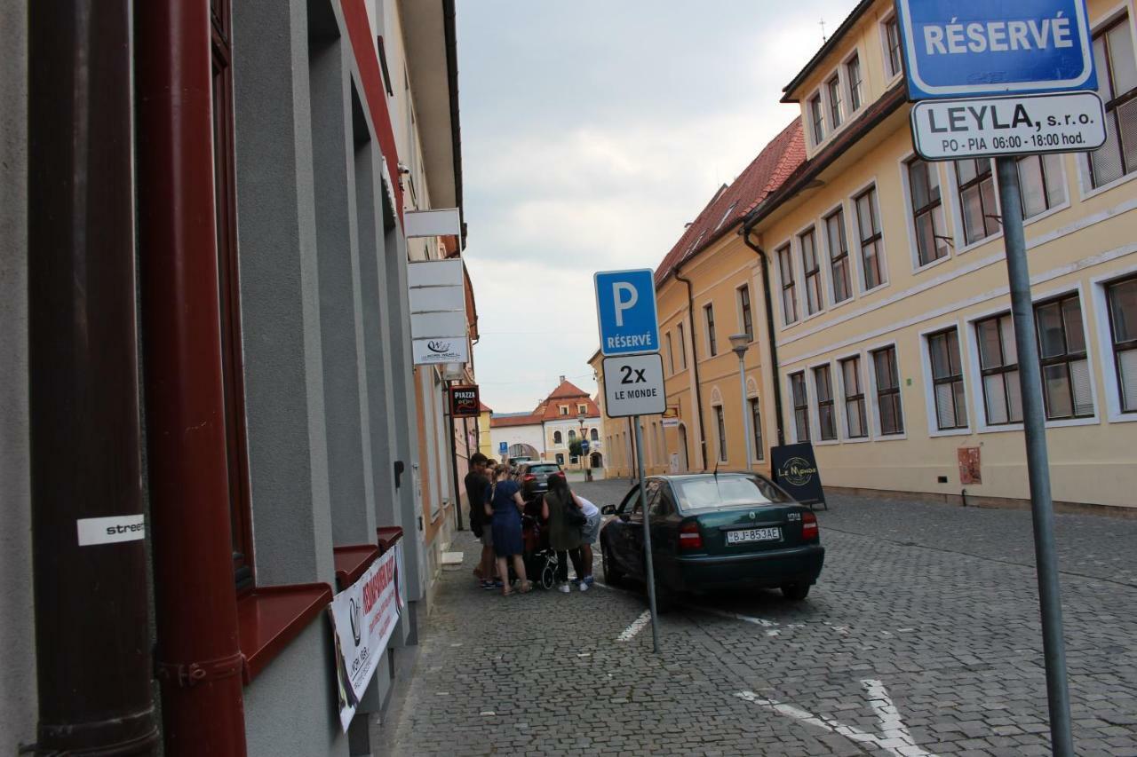 Centrum Apartman S- Dom Bardejov Dış mekan fotoğraf